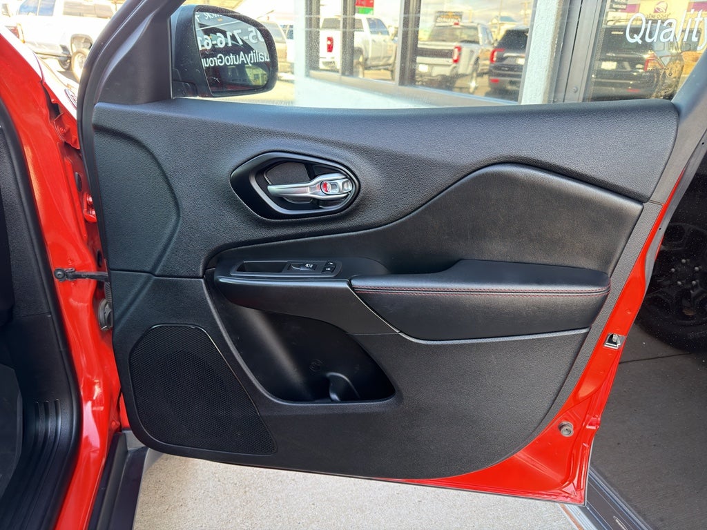 2021 Jeep Cherokee Trailhawk