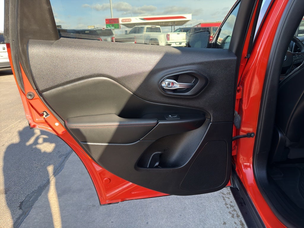 2021 Jeep Cherokee Trailhawk