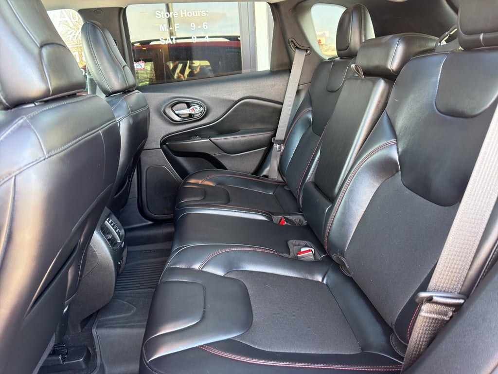 2021 Jeep Cherokee Trailhawk