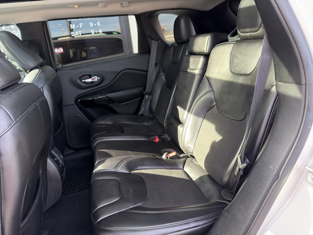 2019 Jeep Cherokee Altitude