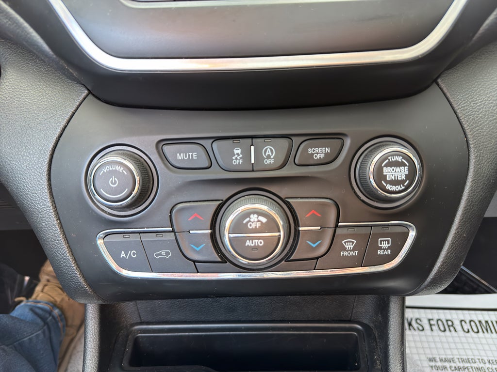 2019 Jeep Cherokee Altitude