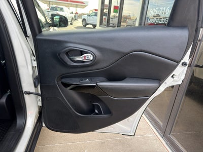 2019 Jeep Cherokee Altitude