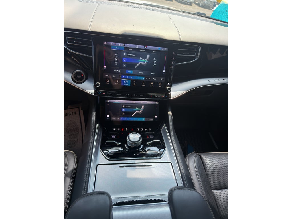 2022 Jeep Grand Wagoneer Series I