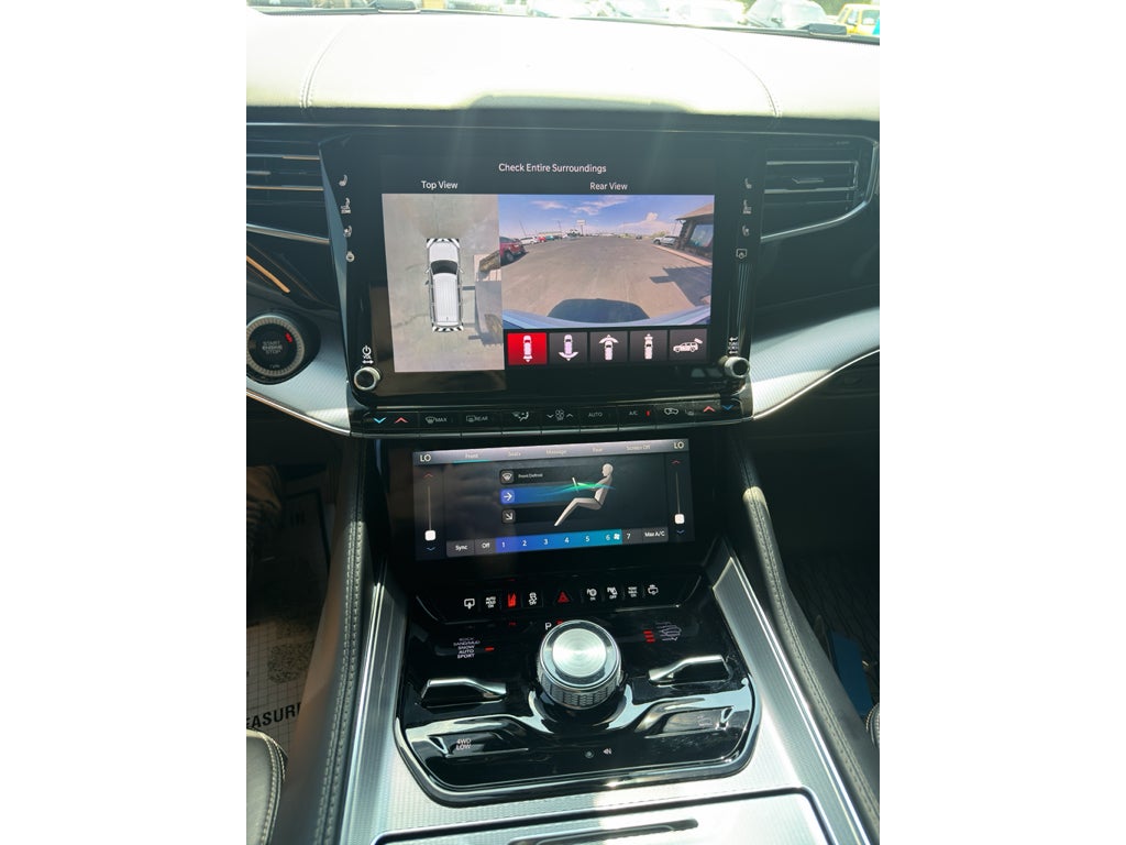 2022 Jeep Grand Wagoneer Series I