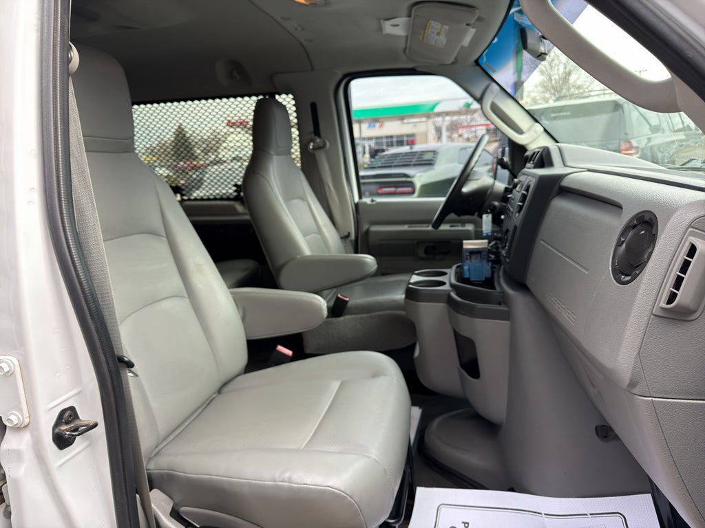 2012 Ford Econoline Wagon XL