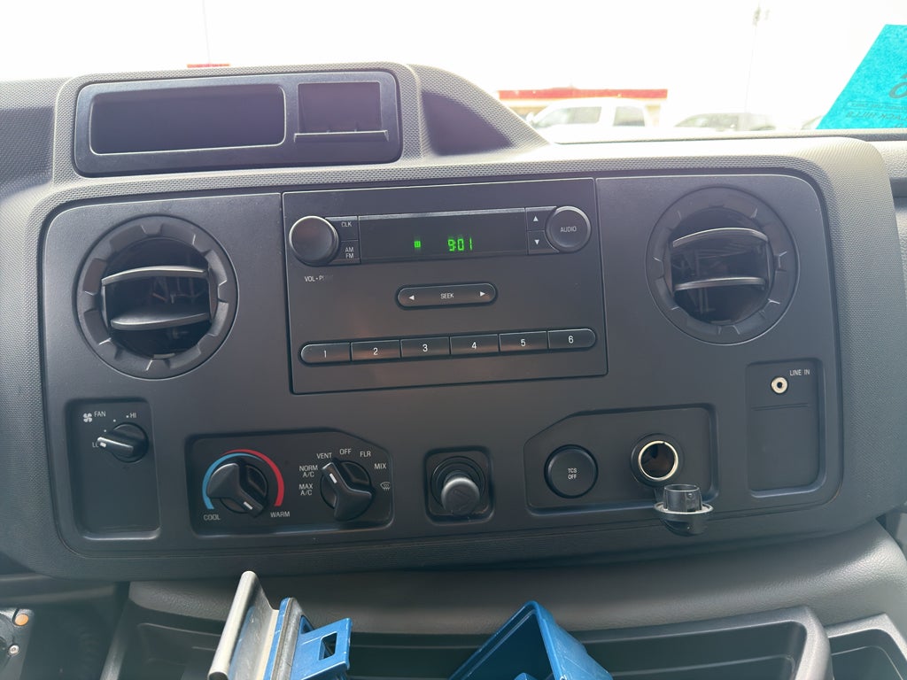 2012 Ford Econoline Wagon XL