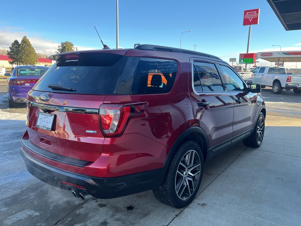 2018 Ford Explorer Sport