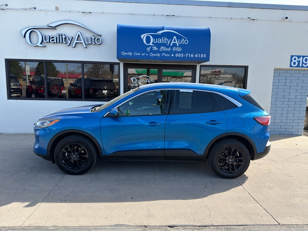 2020 Ford Escape SE