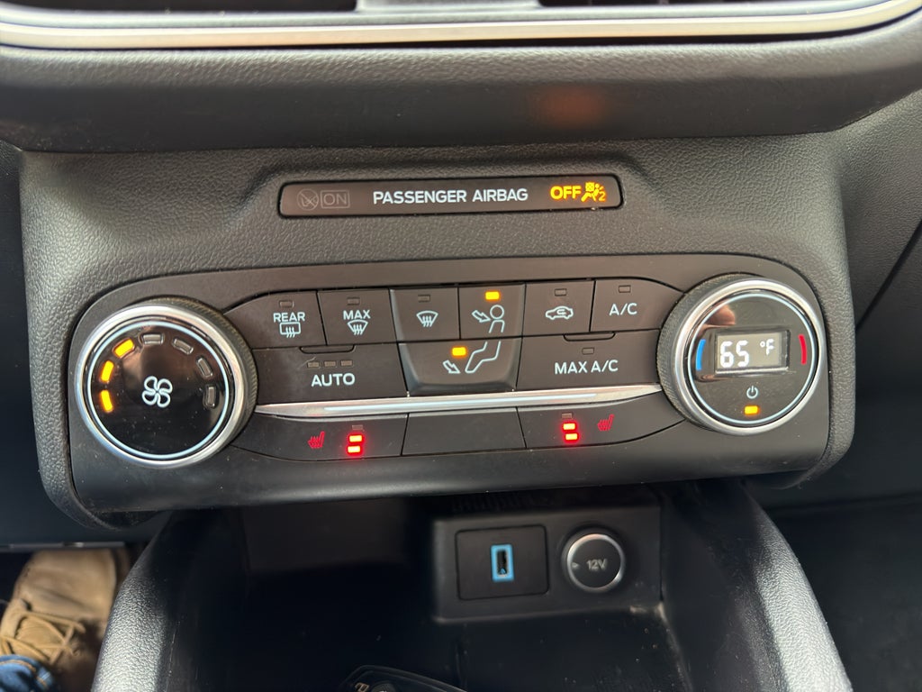 2020 Ford Escape SE