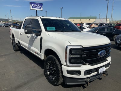 2025 Ford F-350 Platinum