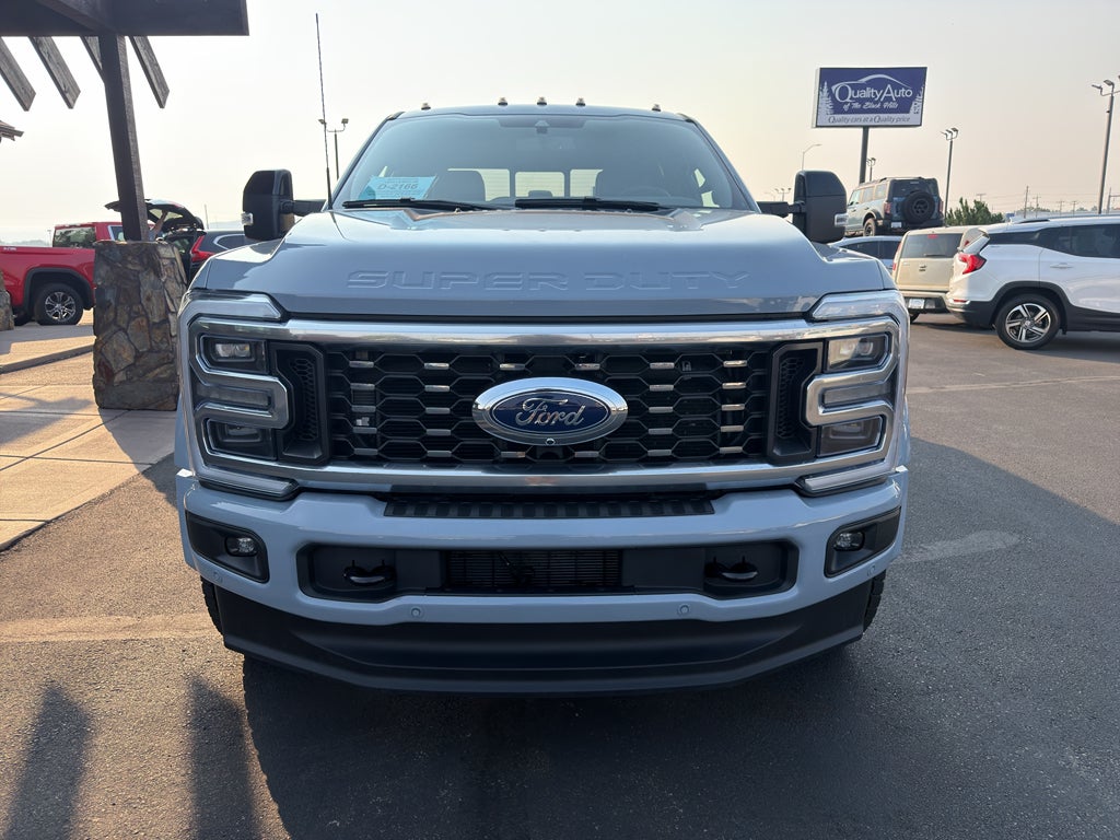 2025 Ford F-450 Platinum