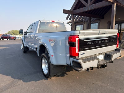 2025 Ford F-450 Platinum