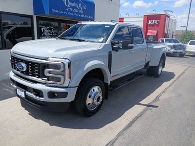2026 Ford F-450 Platinum