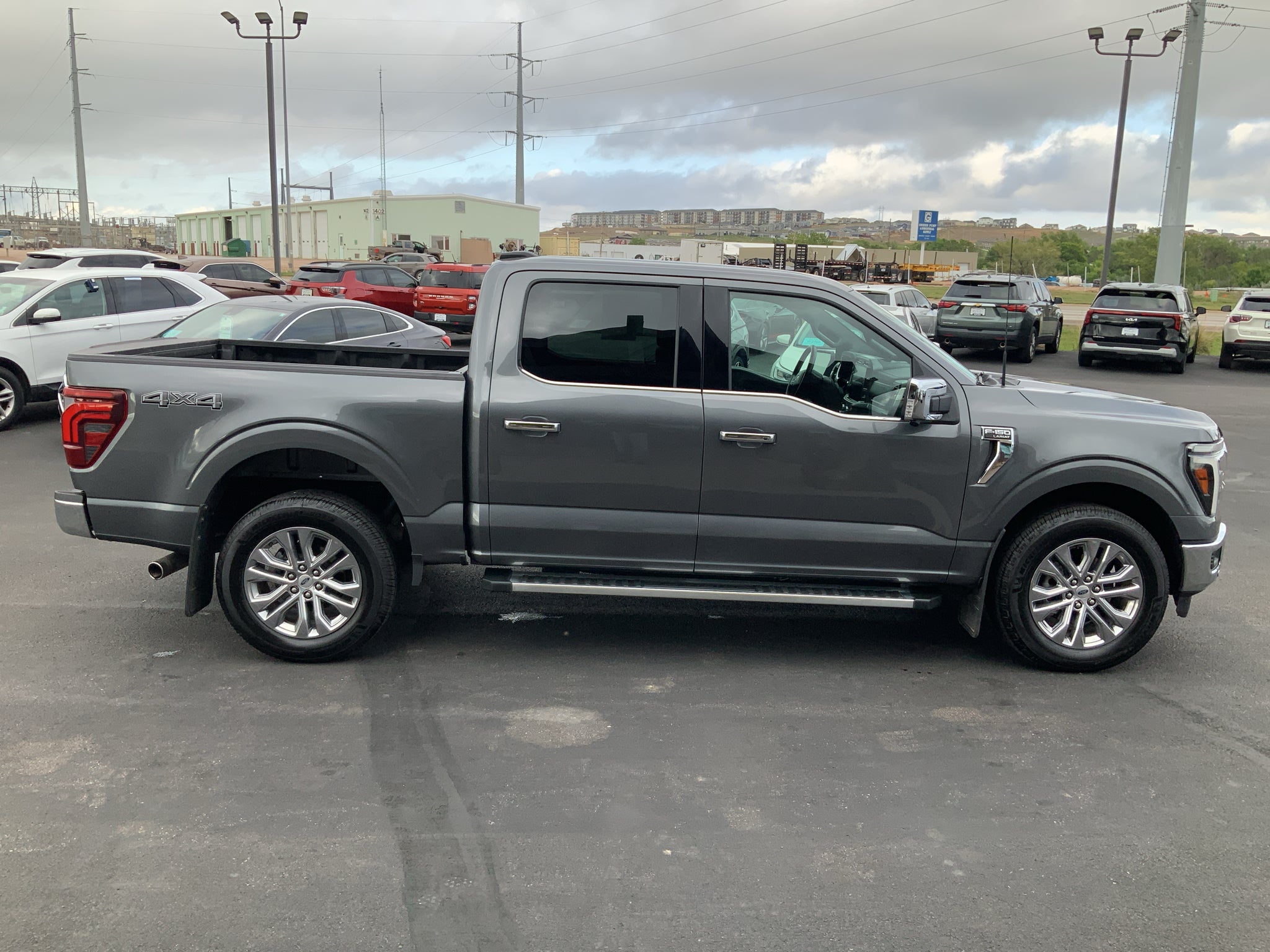 2025 Ford F-150 LARIAT