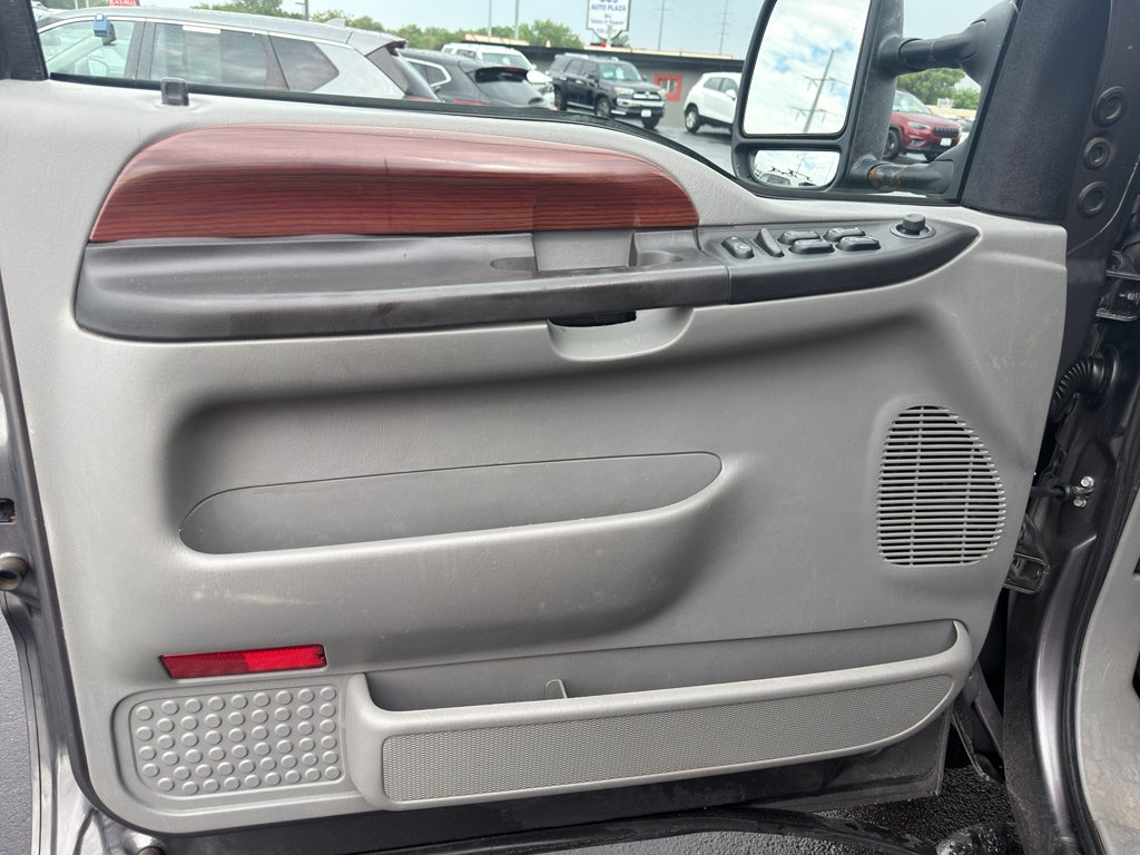 2006 Ford F-350 LARIAT