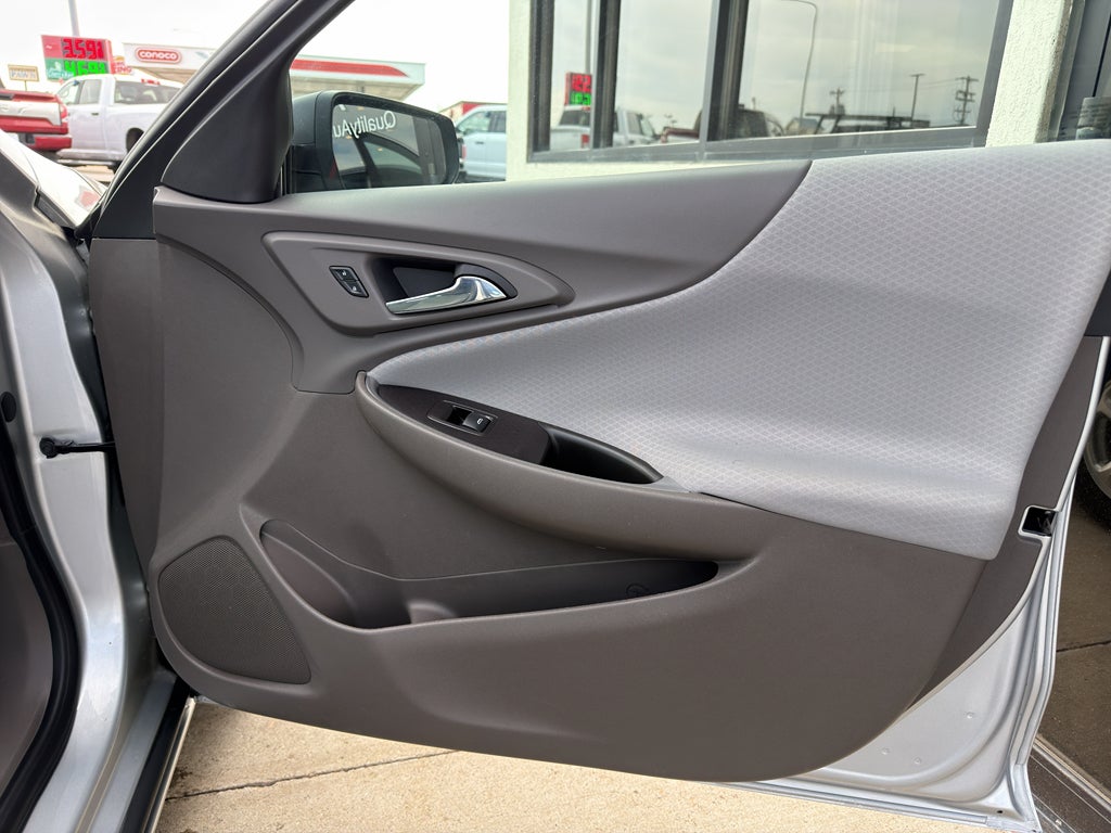 2018 Chevrolet Malibu LS