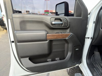 2022 Chevrolet Silverado High Country