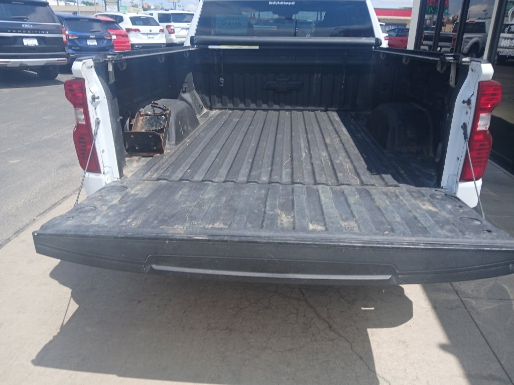 2022 Chevrolet Silverado 1500 LT - Photo 7