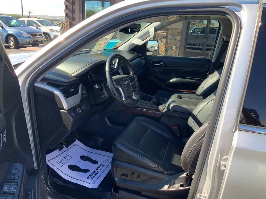 2020 GMC Yukon XL SLT