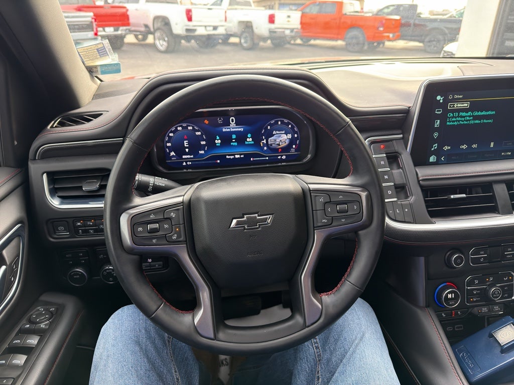 2023 Chevrolet Suburban RST