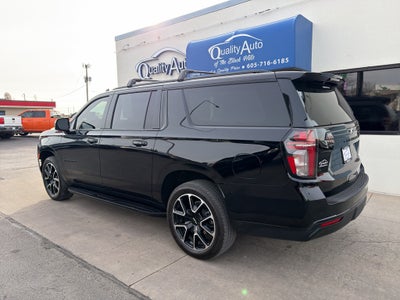 2023 Chevrolet Suburban RST