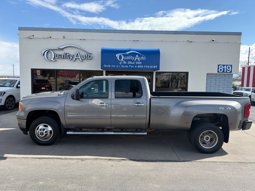 2013 GMC Sierra 4WD Crew Cab Standard Box SRW's photo
