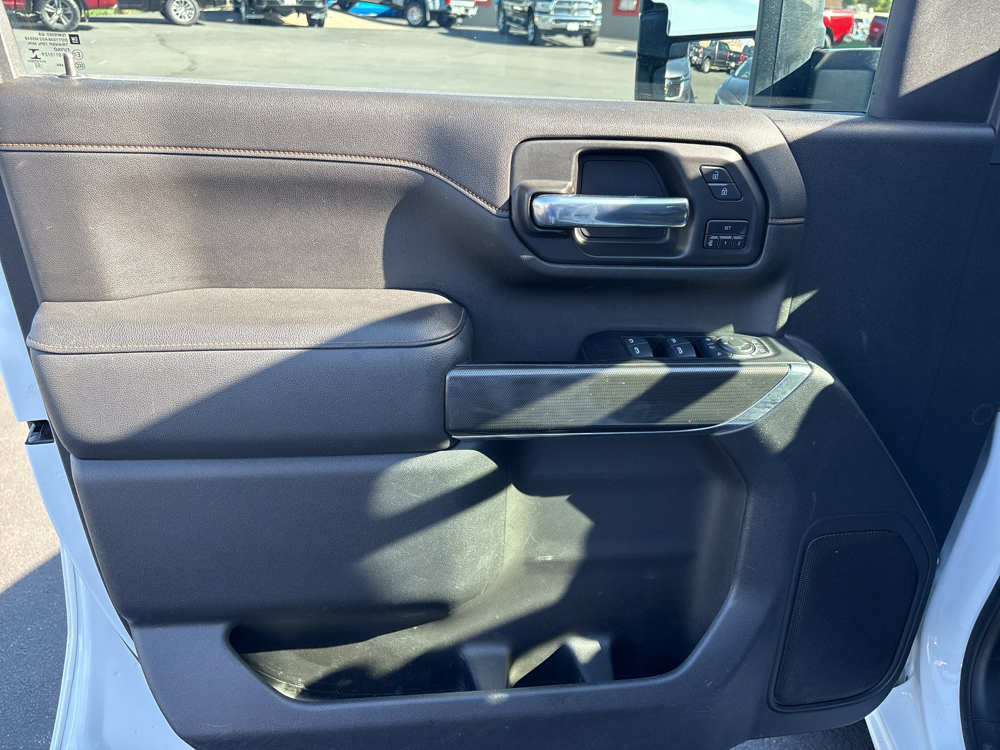 2022 GMC Sierra AT4