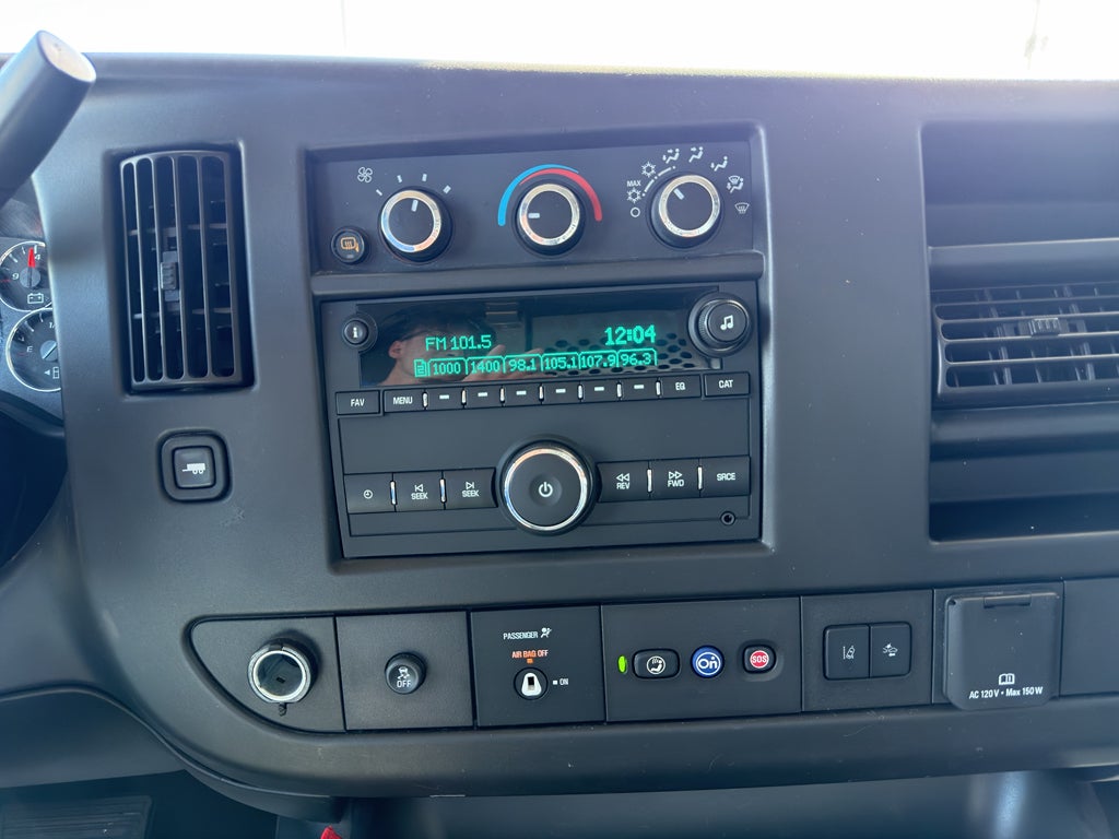 2023 GMC Savana Work Van