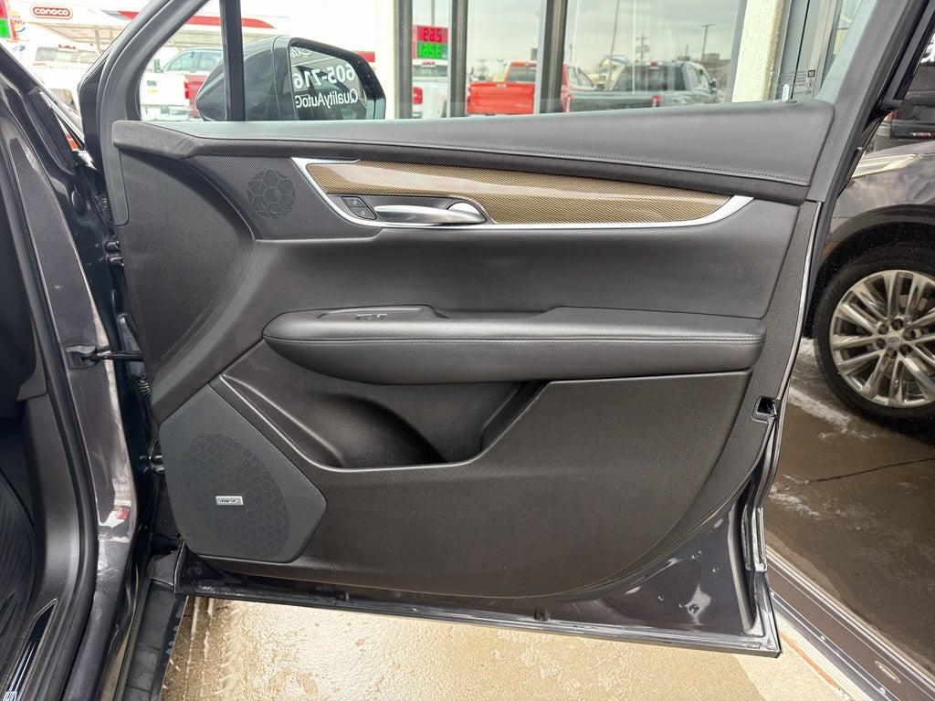 2017 Cadillac XT5 Platinum AWD