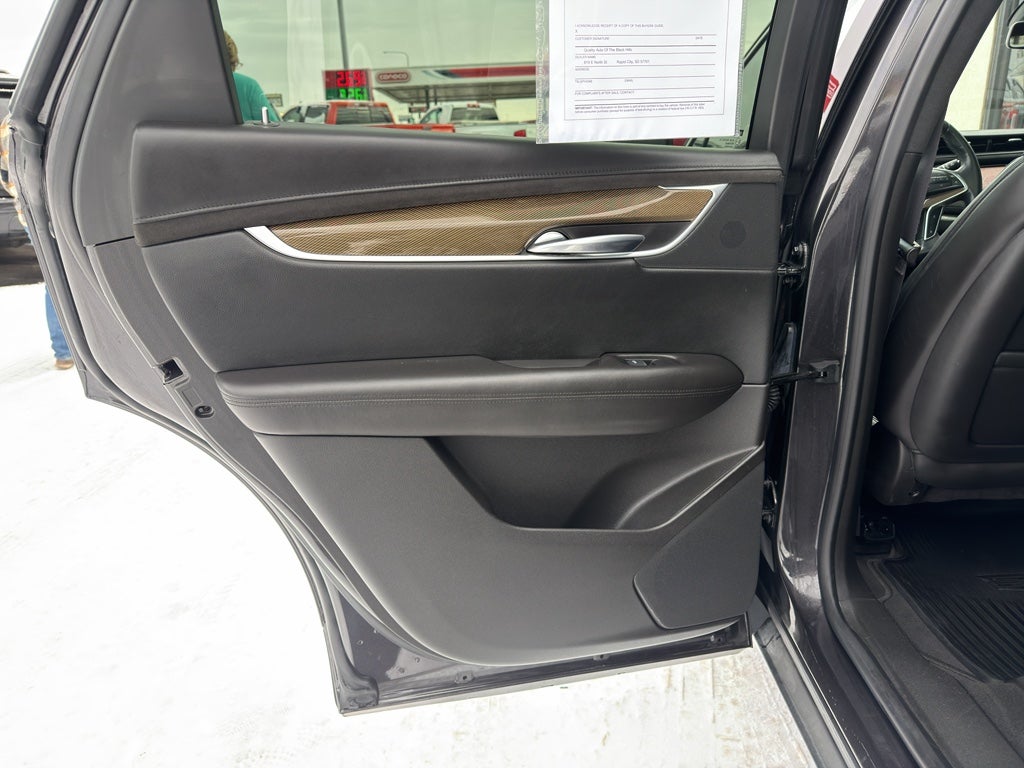 2017 Cadillac XT5 Platinum AWD