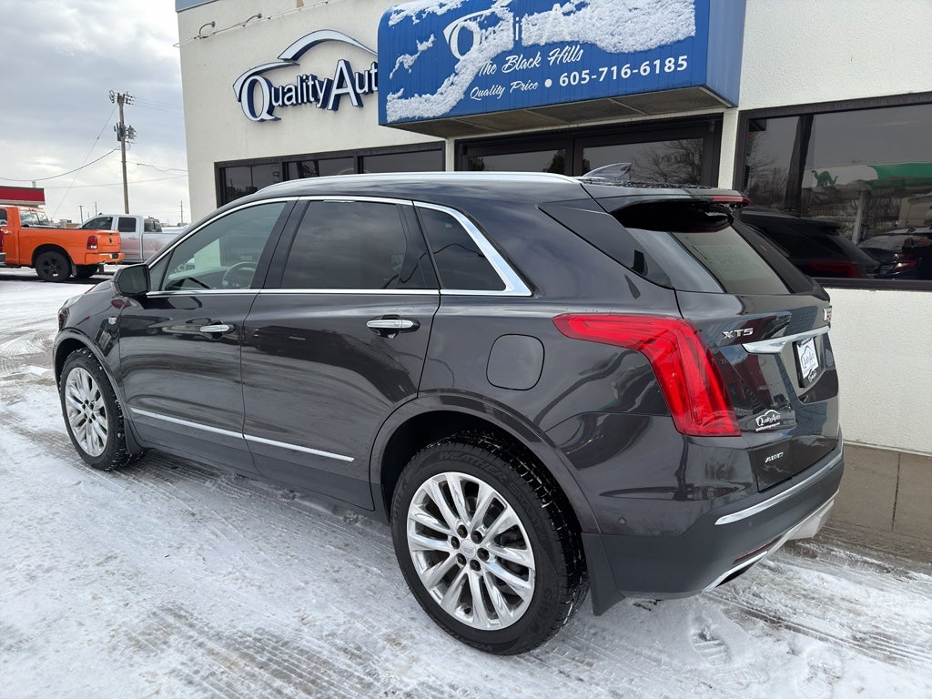 2017 Cadillac XT5 Platinum AWD