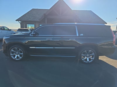 2019 Cadillac Escalade ESV Luxury