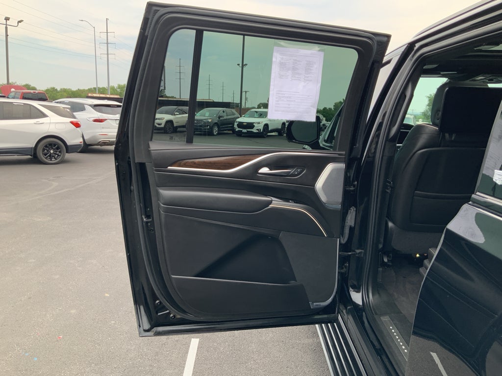 2022 Cadillac Escalade ESV Sport Platinum