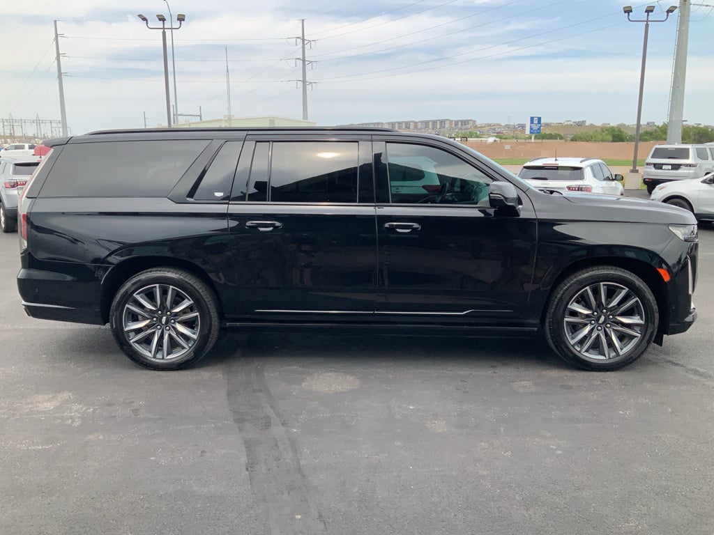 2022 Cadillac Escalade ESV Sport Platinum