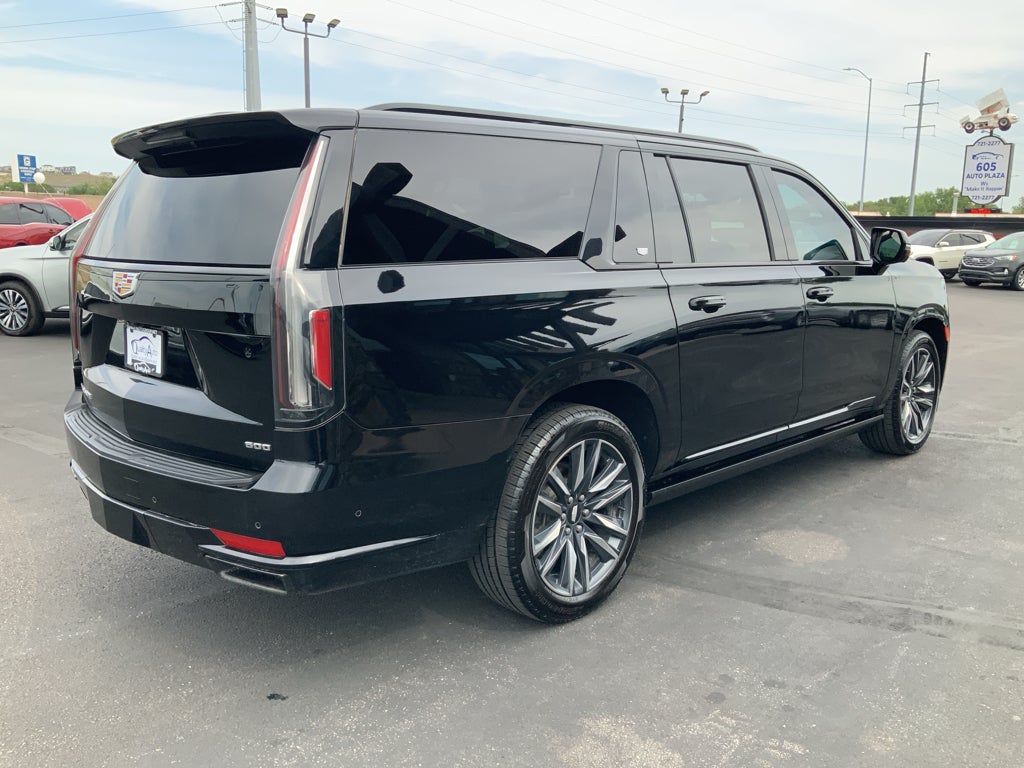 2022 Cadillac Escalade ESV Sport Platinum