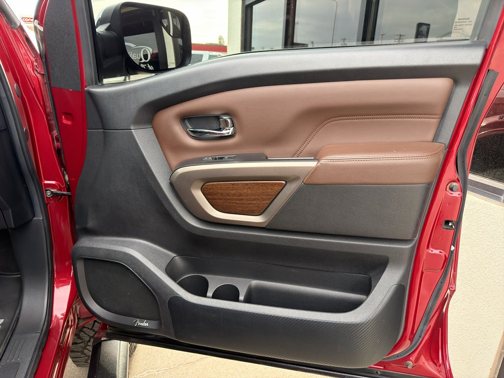 2021 Nissan Titan PLATINUM RESERVE