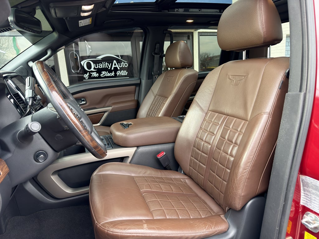 2021 Nissan Titan PLATINUM RESERVE