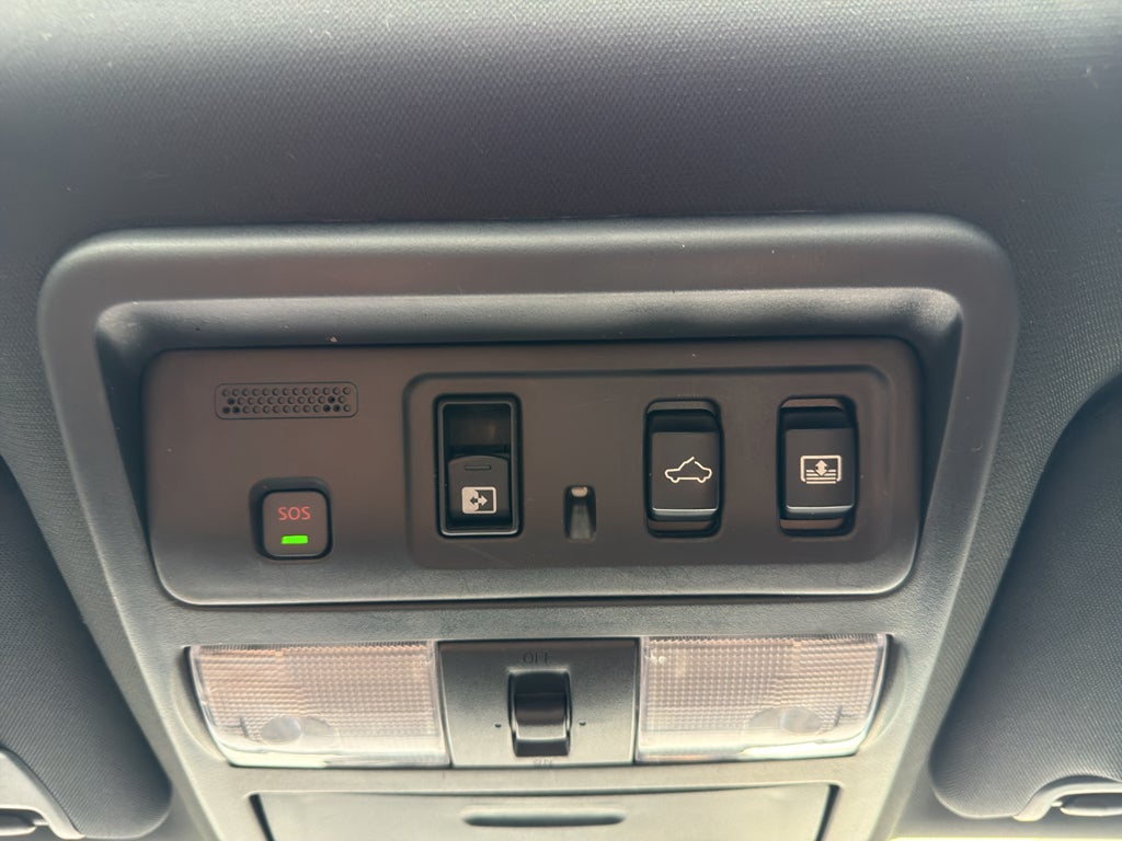 2021 Nissan Titan PLATINUM RESERVE