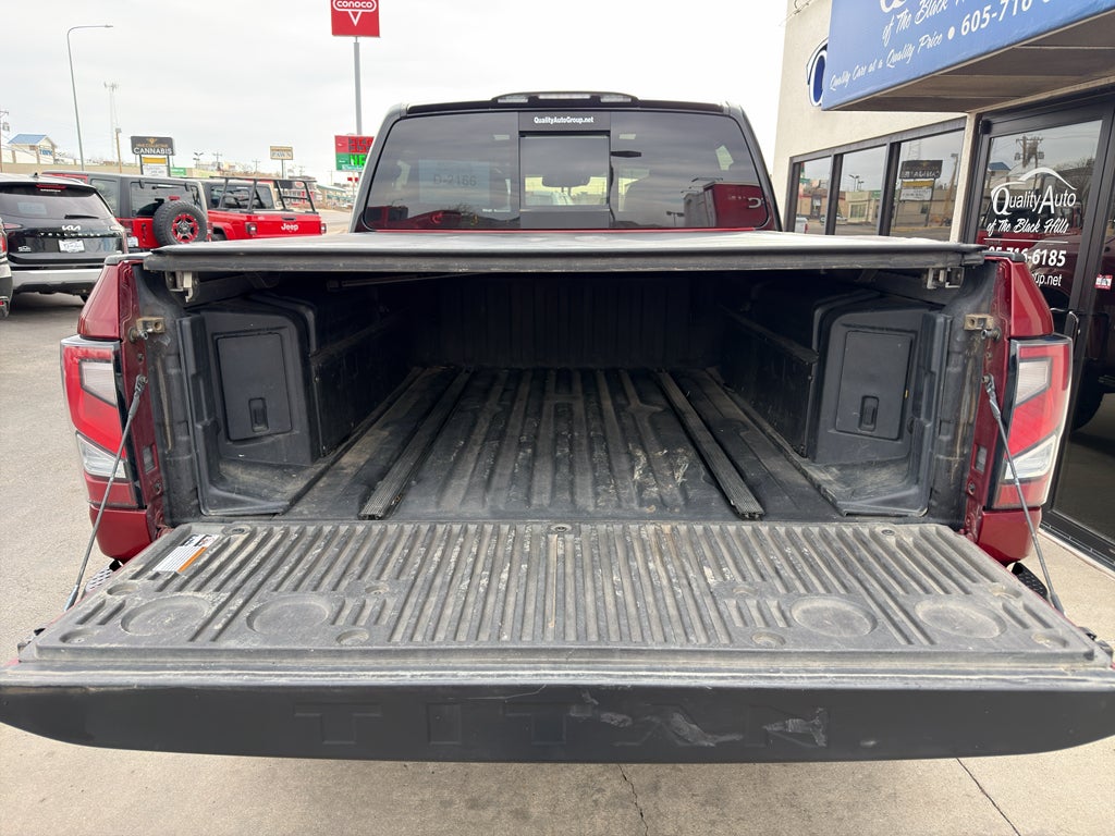 2021 Nissan Titan PLATINUM RESERVE