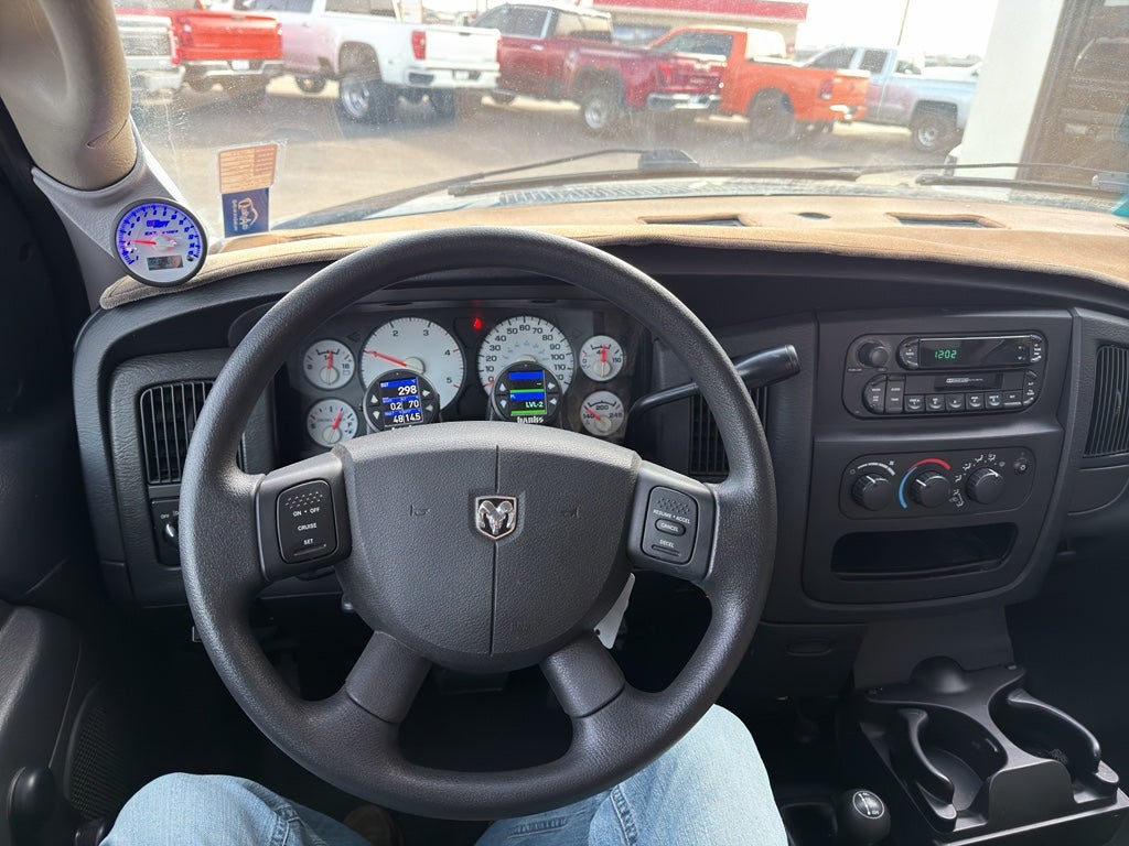 2005 Dodge Ram Pickup Base