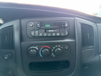 2005 Dodge Ram Pickup Base