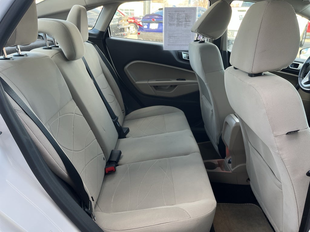 2015 Ford Fiesta SE