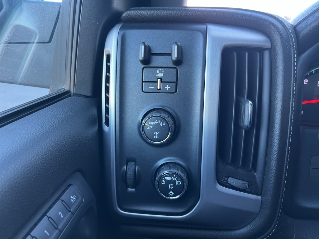 2018 GMC Sierra SLT