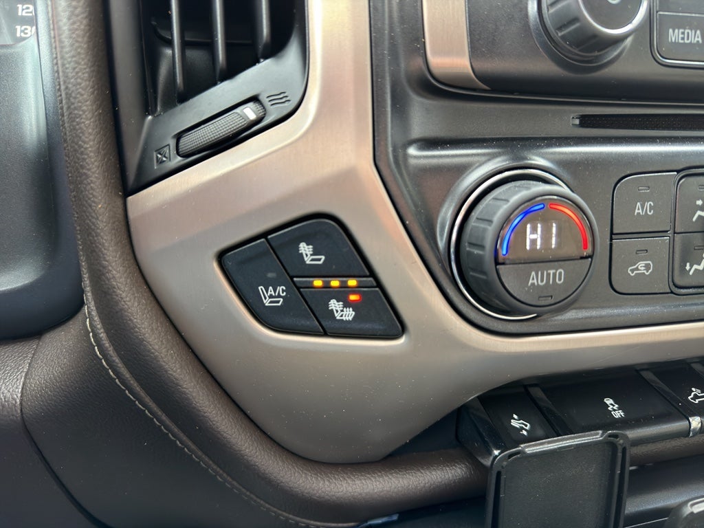 2015 GMC Sierra Denali