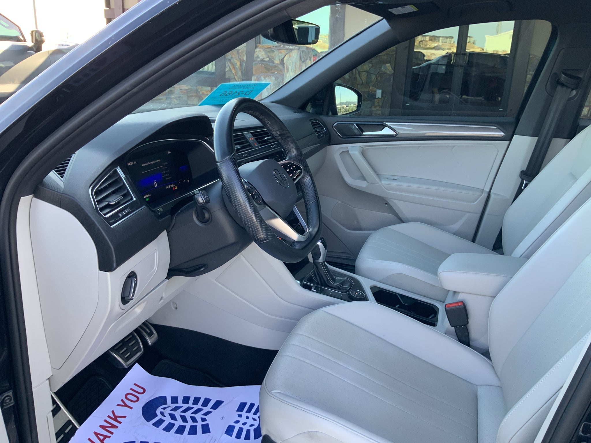 2023 Volkswagen Tiguan SE R-Line Black