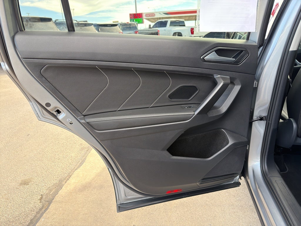 2023 Volkswagen Tiguan SE