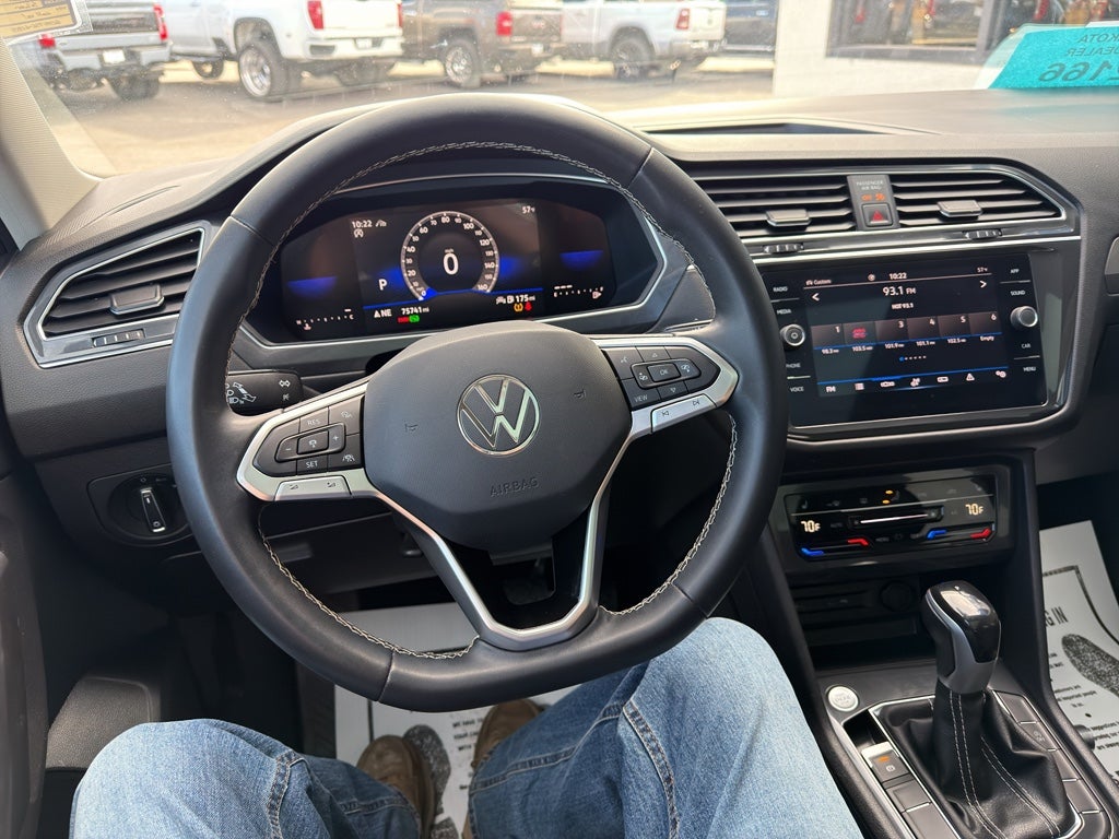 2023 Volkswagen Tiguan SE