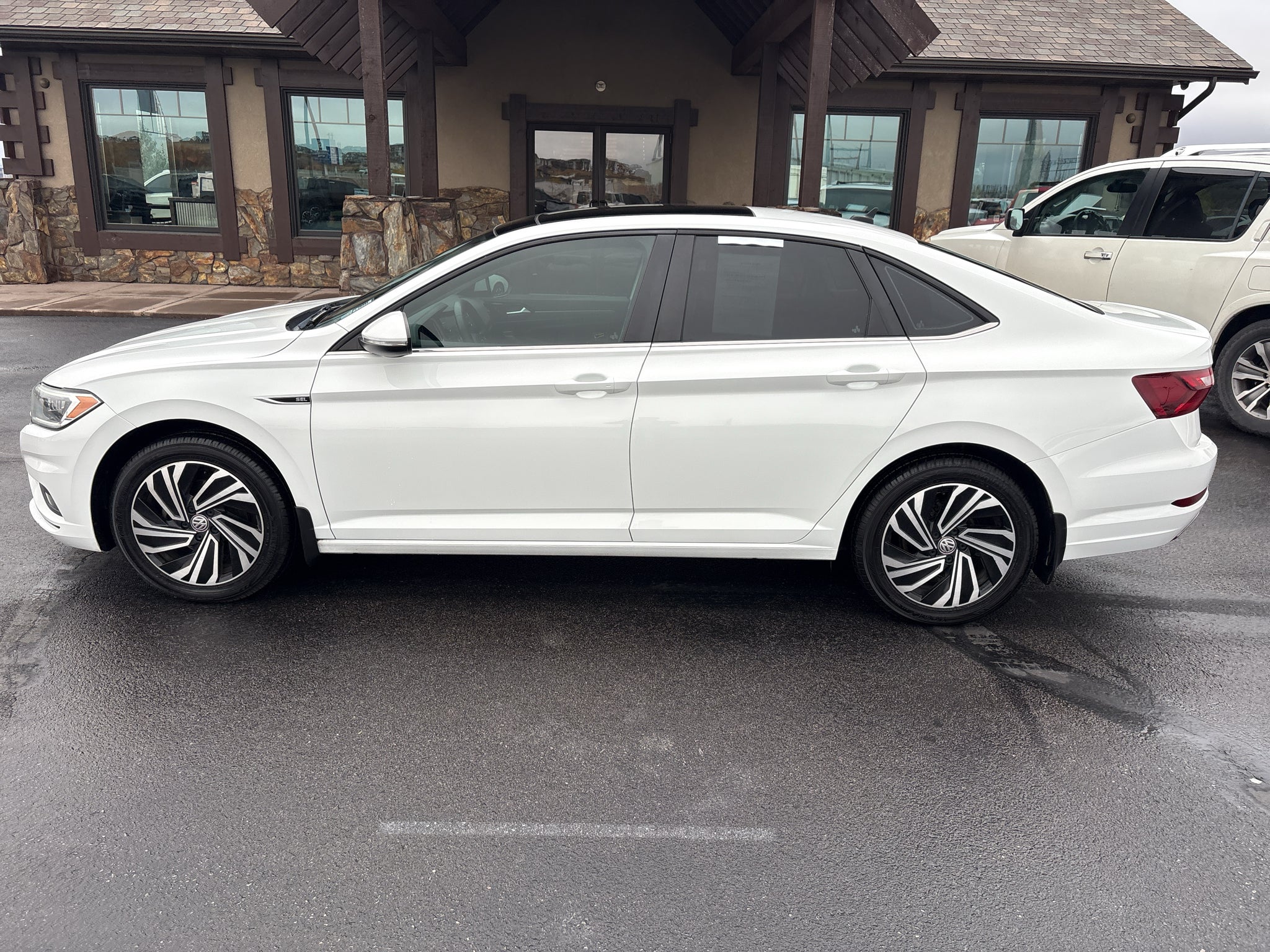 2020 Volkswagen Jetta SEL Premium