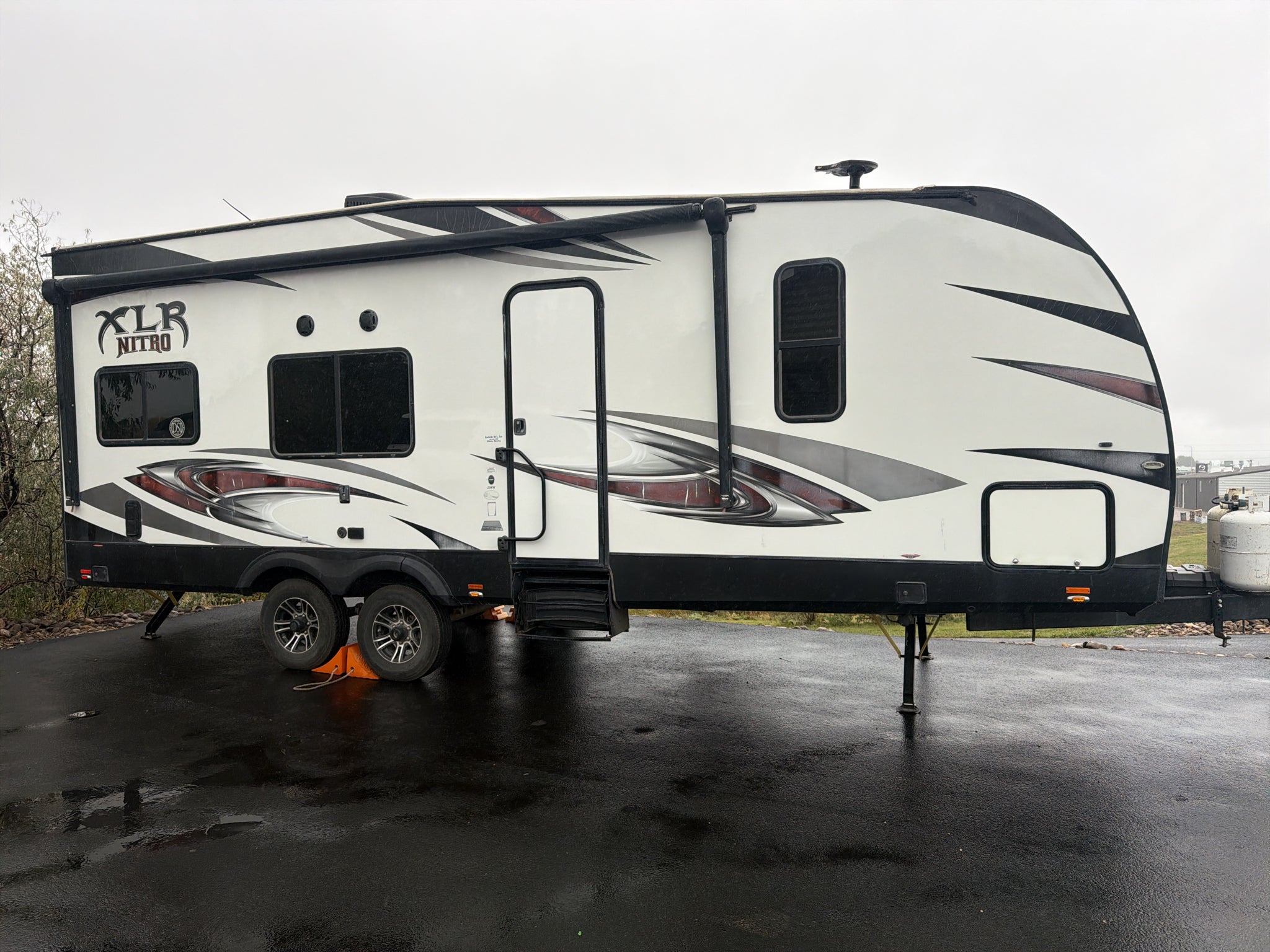 2018 FOREST RIVER NITRO XLR TOY HAULER