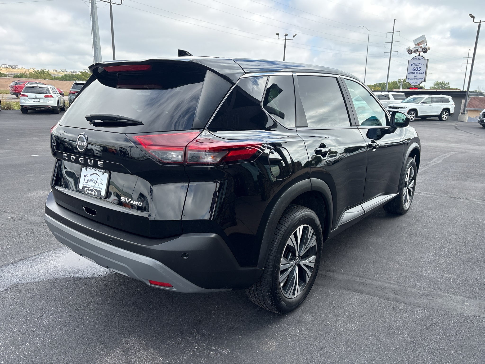2023 Nissan Rogue SV